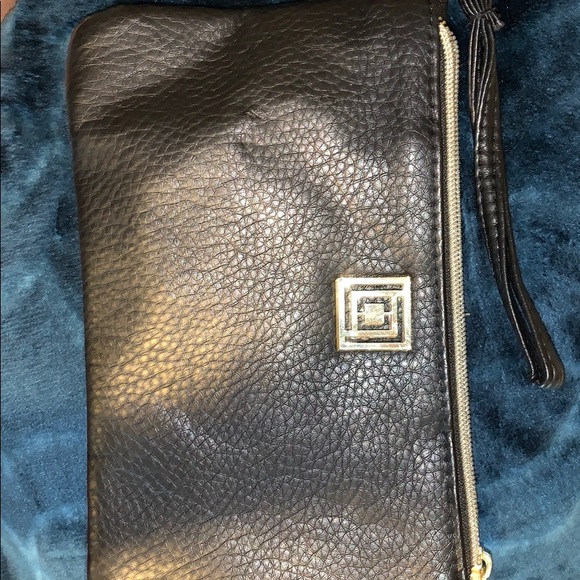 Handbags - Chargeable Wristlet!